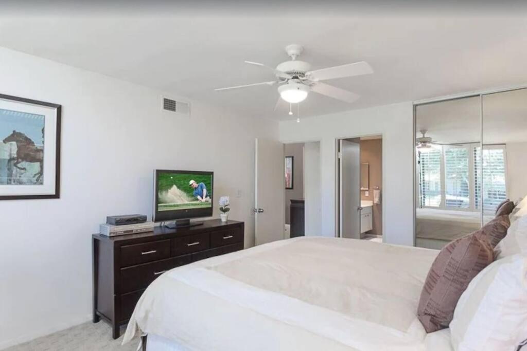 Private Country Club Condo On Awesome Golf Course! Palm Desert Luaran gambar